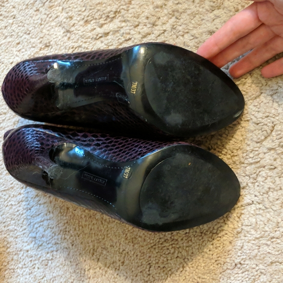 Vince Camuto Booties - Picture 3 of 5